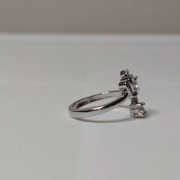 Cute Size 5.5 Crown Ring - Picture 5 of 10